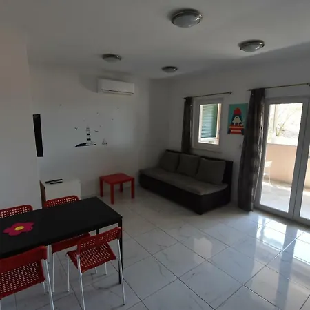 Paula Apartment *