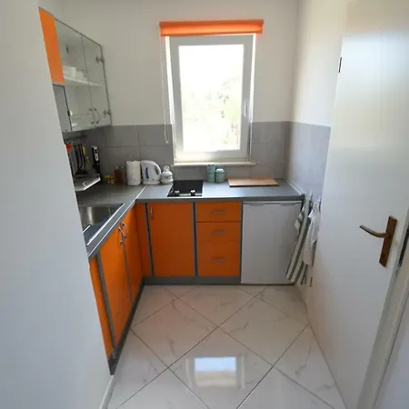 Paula Apartman Murter