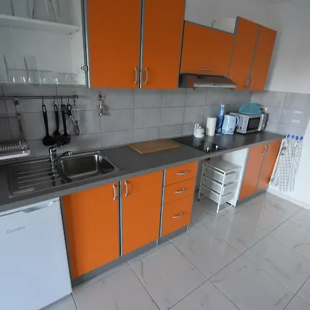 Paula Apartment Murter